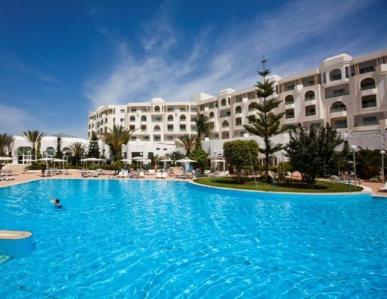 ������� ����� � ��������, ����� El Mouradi Hammamet****+

 - ���� � ���� �� ���-�������� ������ � ������� ����� ��������. ���������� � �� ����� �� ������ � �������� �� ������� �� ����� ����������� �� ����� � �����������. ������ �� � ������� �� ���������� ���� ������ ����.