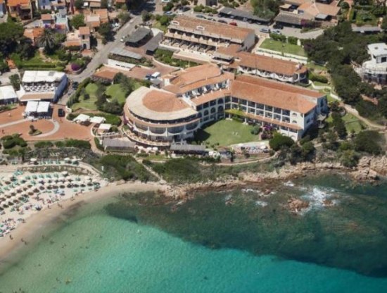������� ������ - ������ ��������, ����� Club Hotel Porto Cervo  - ������� ����� �� �������� ������ �������. ��������� ����, ���������� ����, �������� �������, ������������ �����. ����������� �� ���������� ��������, ������ ������� � ������� ����������� � �������� ���������� � ���� ����. 