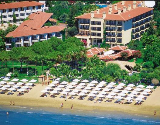 ������� ������ - �������, ����� Acanthus & Cennet Barut Collection - ����� ������������ ����� - �� 1,5 �� �� ������� �� ��. ����, ���������, � ����� ����, ������� ������ ��������� � ����� �����. �������� �� ������� ��� �������� �������. ����������� �� ���� �� �� 13 ����������� ������.