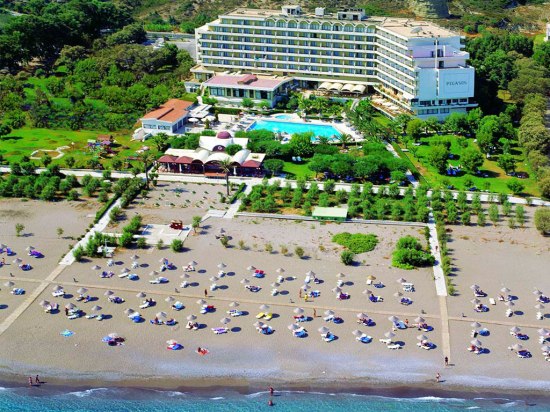   -  ,  Pegasos Beach & Deluxe Resort -      ,    . ,  ,    .        .               .