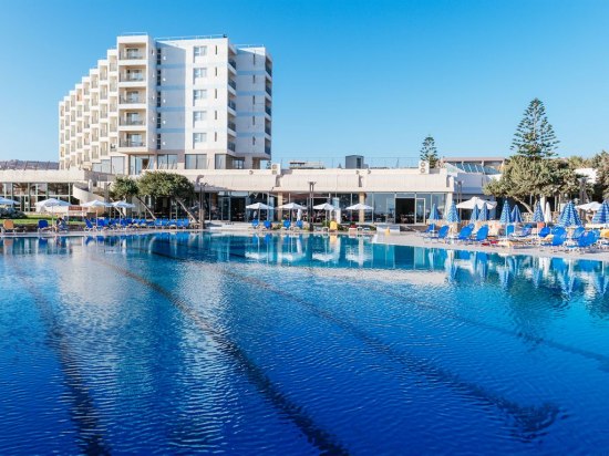 ������� ������ - ����, ����� Arina Beach Resort - ������� � ������ ���������� � �����, ������ �� ������������� ����� ������, ������� � ��������. ������ ���������, ����� ����� � ������� ��������.