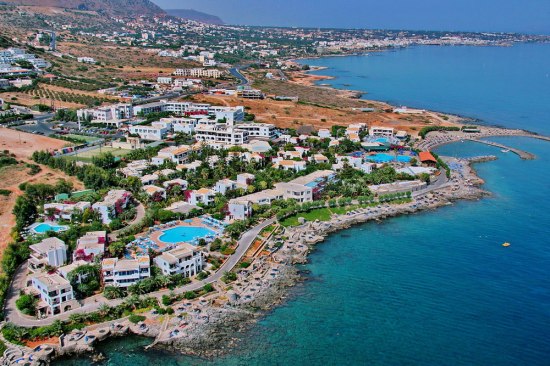 ������� ������ - ������ ����, ����� Nana Golden Beach  - ����� �����, �� ����� ���� �� ������ �� ��������. �������� �� ������ ����� ����� ����� �� ����������, �������� � ���������� � ������� ��� ������������ ����. ������� ����� �� ��������� � ����. 