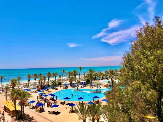   -  ,  Royal Karthago Resort & Thalasso -          .    ,     Travellers Choice Award  2020 .  -       TripAdvisor.        .     -     ,        .         ,    ,          .